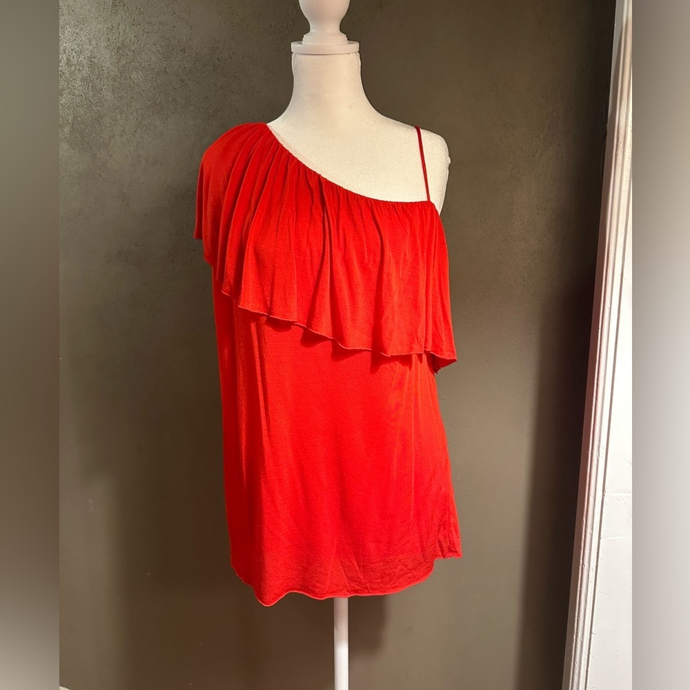 Women’s Bailey /44 one shoulder/spaghetti strap red top, size Small, fully lined
